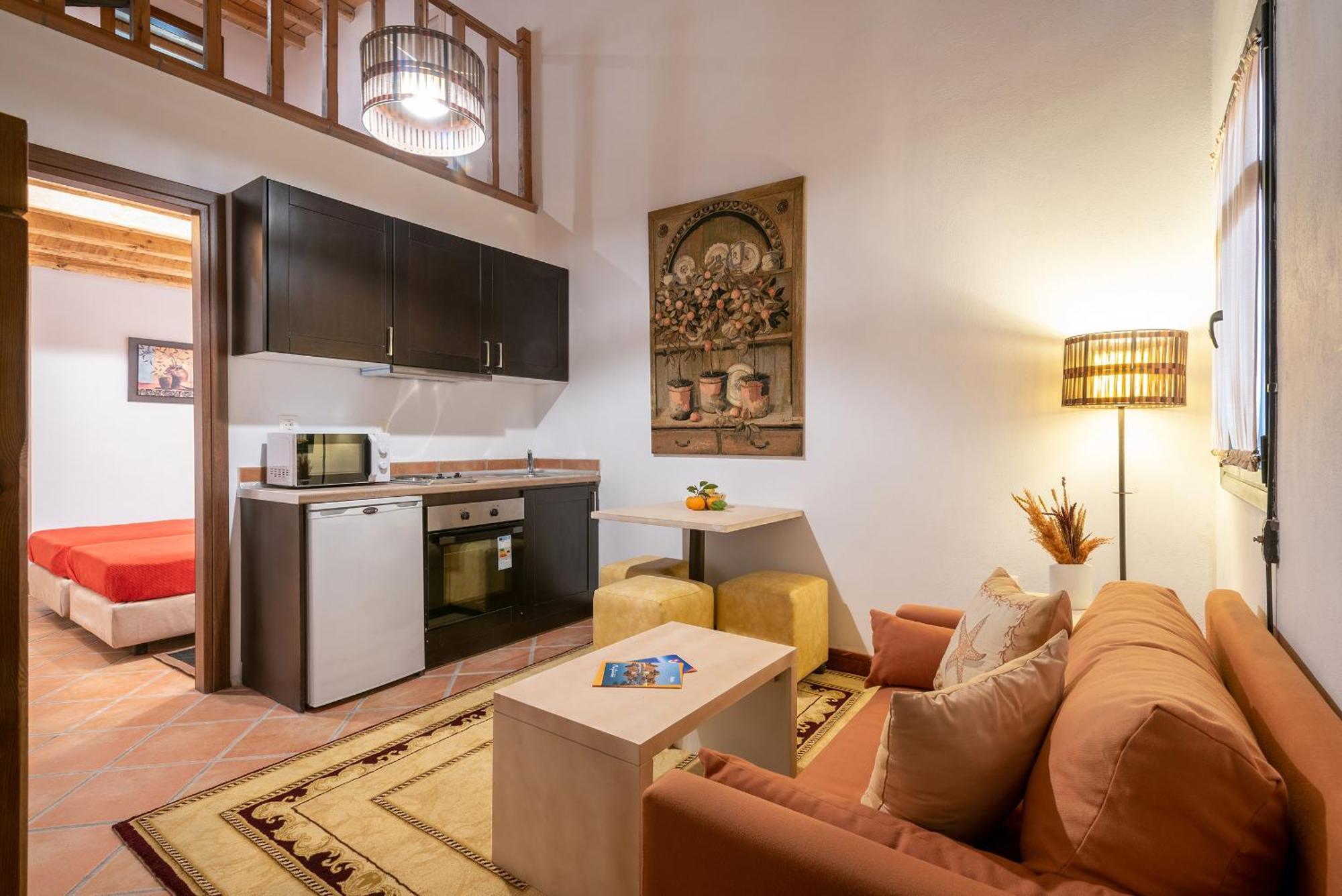 The Varos Residences Hotel Стая снимка
