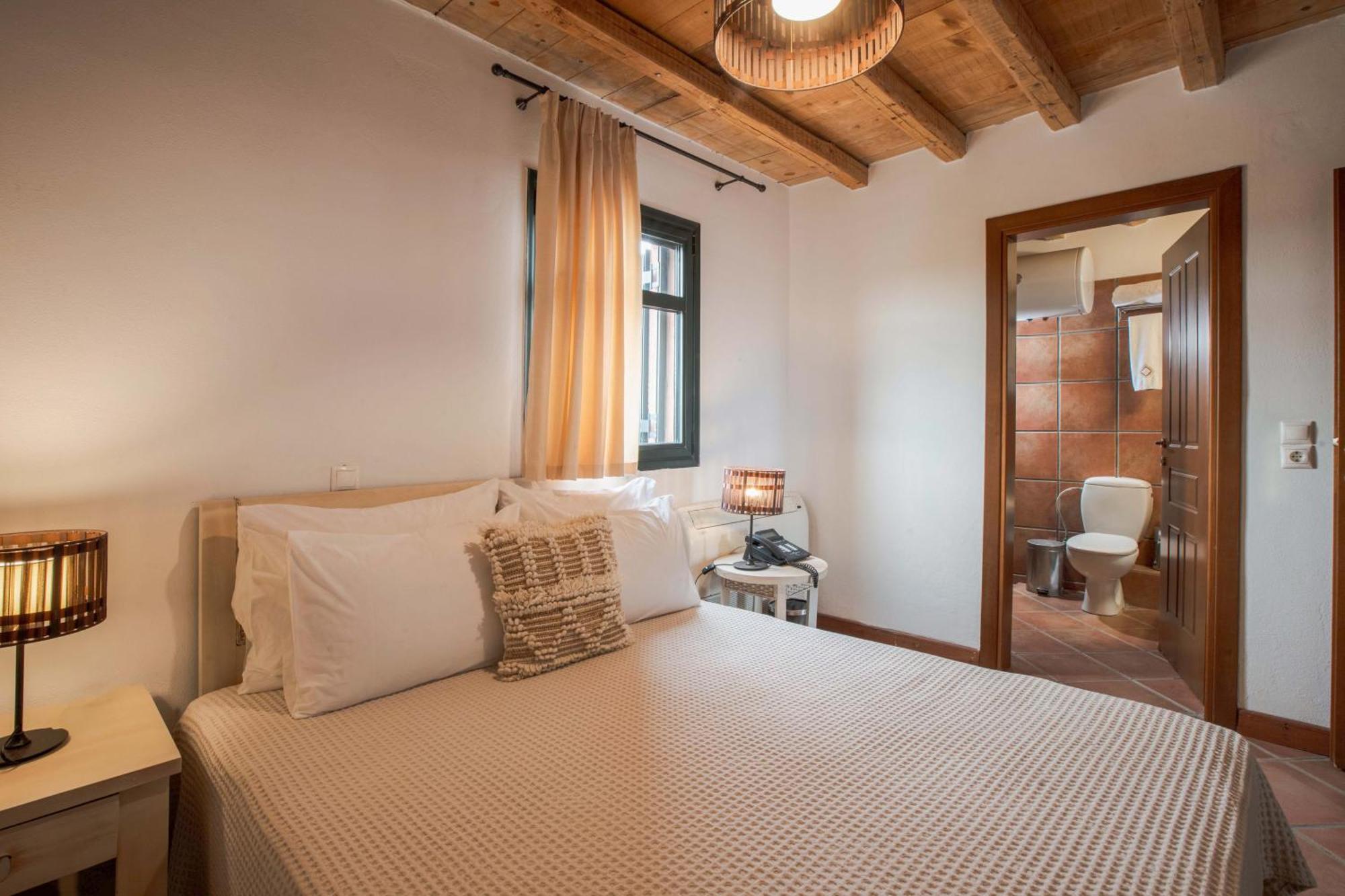 The Varos Residences Hotel Стая снимка